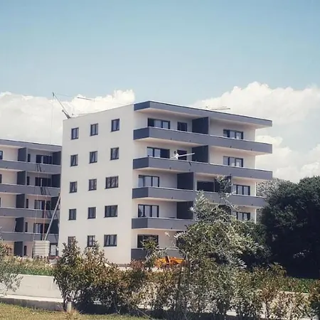 Apartmant Blue 特罗吉尔
